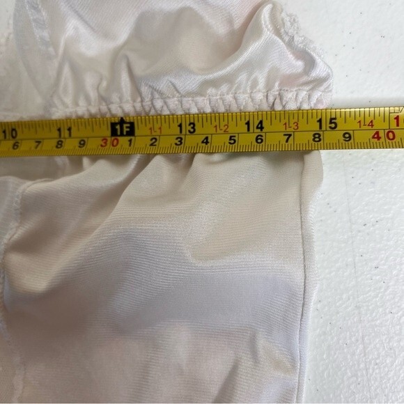 Vintage JCPenney Satin Lace Bodysuit Lingerie Teddy White Women Medium Intimates - Picture 15 of 16
